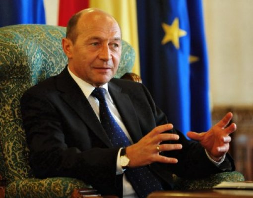 Băsescu: Obiectivul meu nu e să şicanez, mă frământă că aş putea pune un guvern neconstituţional